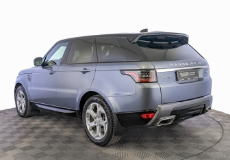 Подержанный автомобиль Land Rover Range Rover Sport 2021 года (7 фото)