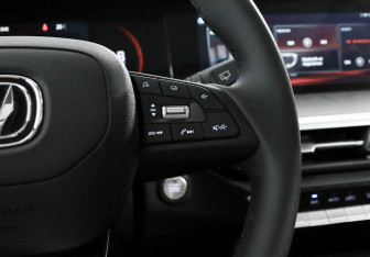 Подержанный автомобиль Changan CS35PLUS 2022 года (8 фото)