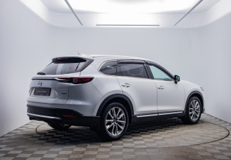 Подержанный автомобиль Mazda CX-9 2019 года (5 фото)