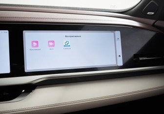 Подержанный автомобиль Geely Monjaro 2023 года (14 фото)