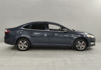 Подержанный автомобиль Ford Mondeo Sedan 2013 года (4 фото)