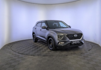 Подержанный автомобиль Hyundai Creta 2021 года (3 фото)