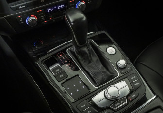 Подержанный автомобиль Audi A6 Sedan 2016 года (19 фото)
