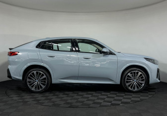 Новый BMW X2 2025 (6 фото)