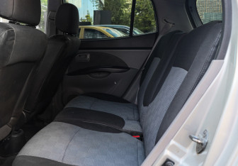 Подержанный автомобиль Kia Picanto 2007 года (8 фото)
