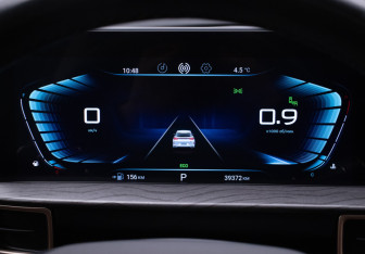 Подержанный автомобиль Exeed LX 2022 года (12 фото)