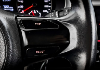 Подержанный автомобиль Kia Rio Hatchback 2021 года (26 фото)