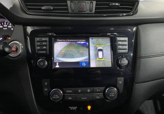 Подержанный автомобиль Nissan X-Trail 2019 года (14 фото)