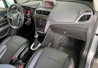 Подержанный автомобиль Opel Mokka 2015 года (10 фото)