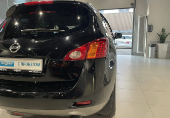 Подержанный автомобиль Nissan Murano Suv 2010 года (8 фото)