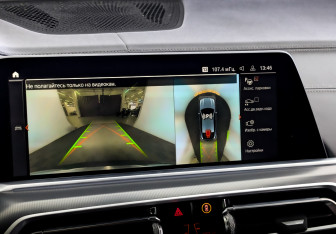 Подержанный автомобиль BMW X6 2020 года (28 фото)