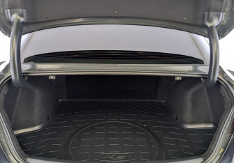 Подержанный автомобиль Kia K5 2021 года (10 фото)