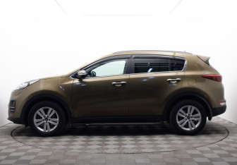 Подержанный автомобиль Kia Sportage 2016 года (2 фото)