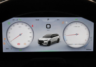 Подержанный автомобиль Jaecoo J8 2024 года (11 фото)