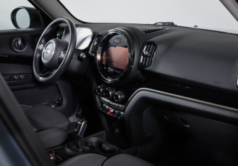 Подержанный автомобиль MINI Countryman 2021 года (9 фото)