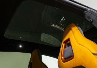 Подержанный автомобиль Zeekr 001 2023 года (22 фото)