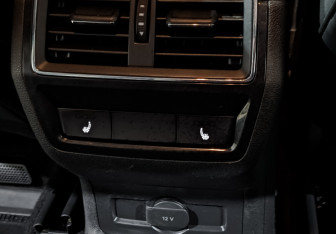 Подержанный автомобиль Skoda Karoq 2020 года (26 фото)