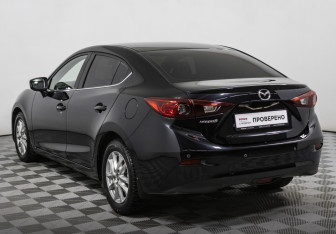 Подержанный автомобиль Mazda 3 Sedan 2015 года (7 фото)