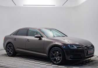 Подержанный автомобиль Audi A4 Sedan 2016 года (7 фото)