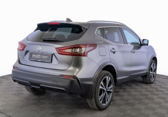 Подержанный автомобиль Nissan Qashqai 2021 года (5 фото)