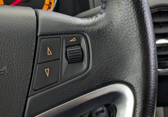 Подержанный автомобиль Opel Antara 2014 года (28 фото)