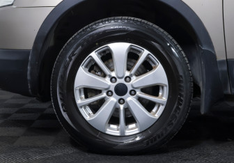 Подержанный автомобиль Nissan Qashqai 2008 года (17 фото)