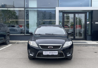 Подержанный автомобиль Ford Mondeo Sedan 2010 года (2 фото)