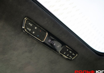 Подержанный автомобиль GAC M8 2024 года (25 фото)