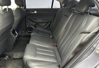 Подержанный автомобиль Omoda S5 2023 года (10 фото)