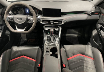 Подержанный автомобиль Kaiyi E5 2023 года (10 фото)