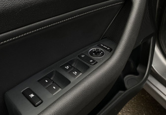 Подержанный автомобиль Hyundai Sonata 2018 года (20 фото)