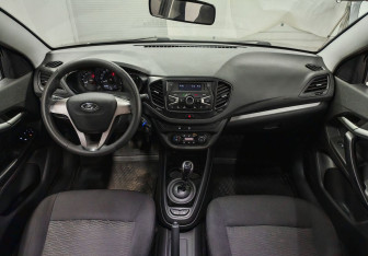 Подержанный автомобиль LADA (ВАЗ) Vesta Sedan 2017 года (11 фото)