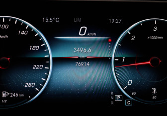 Подержанный автомобиль Mercedes-Benz GLE 2019 года (11 фото)