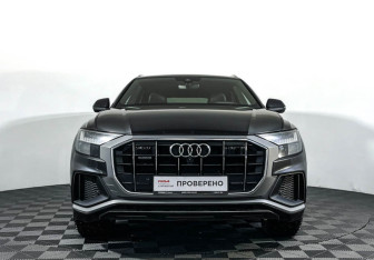 Подержанный автомобиль Audi Q8 2018 года (2 фото)