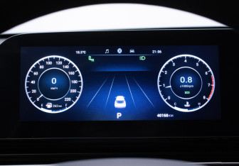 Подержанный автомобиль Omoda C5 2023 года (12 фото)