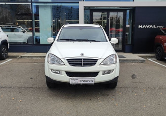 Подержанный автомобиль SsangYong Kyron 2014 года (2 фото)