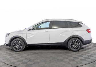 Подержанный автомобиль LADA (ВАЗ) Vesta Wagon 2019 года (8 фото)