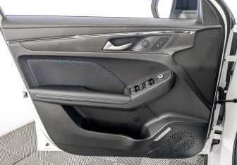 Подержанный автомобиль Haval Jolion 2024 года (19 фото)