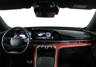 Подержанный автомобиль Exeed RX 2023 года (12 фото)