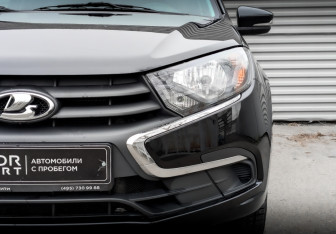 Подержанный автомобиль LADA (ВАЗ) Granta Liftback 2024 года (18 фото)