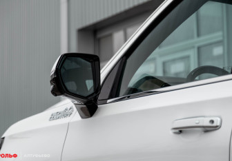 Новый Chevrolet Tahoe 2025 (9 фото)