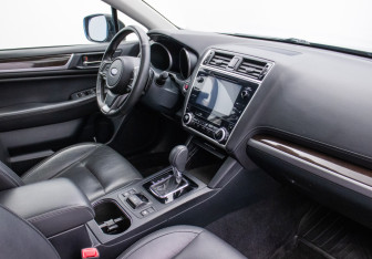 Подержанный автомобиль Subaru Outback Wagon 2018 года (10 фото)