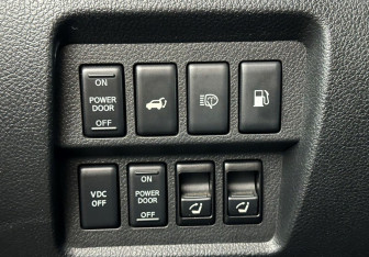 Подержанный автомобиль Nissan Murano Suv 2011 года (17 фото)