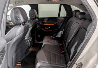 Подержанный автомобиль Mercedes-Benz GLC Coupe 2019 года (12 фото)