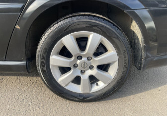 Подержанный автомобиль Opel Vectra Sedan 2007 года (12 фото)