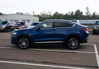 Подержанный автомобиль Geely Tugella 2021 года (8 фото)