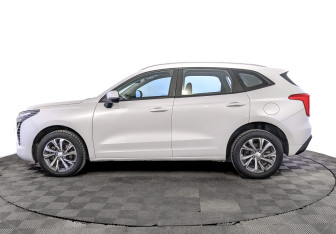 Подержанный автомобиль Haval Jolion 2023 года (8 фото)