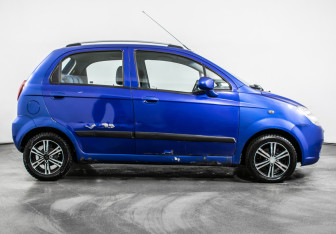Подержанный автомобиль Chevrolet Spark 2007 года (4 фото)