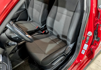 Подержанный автомобиль Kia Rio Hatchback 2020 года (20 фото)