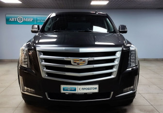 Подержанный автомобиль Cadillac Escalade Suv 2015 года (2 фото)